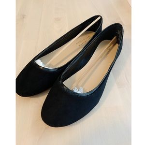 Lauren Conrad Black Ballet Flats w/box